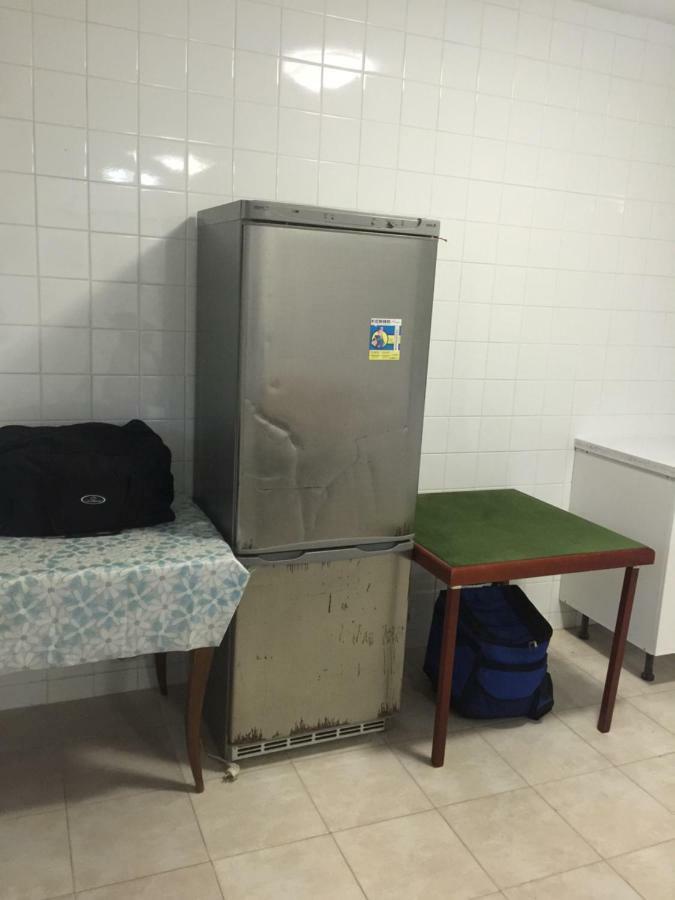 Lori Hostel โบบิญญี ภายนอก รูปภาพ